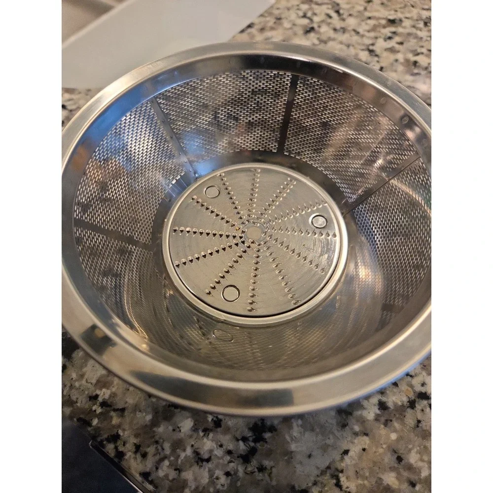 Black‎ & Decker Juicer Extractor JE2060 Blade Strainer Replacement Part Only